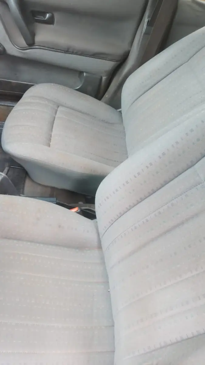 LOTE 000 - VW/Santana – Ano 1996/1996, PLACA IFE5A20 – RENAVAM 658455826 Chassi: 9BWZZZ327TPO34759, na cor CINZA, gasolina, 96 CV