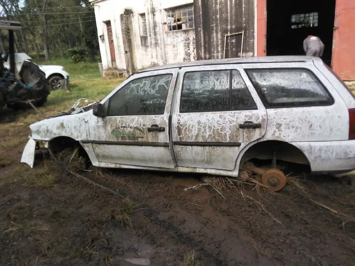 LOTE 090 - VW/PARATI CL 1.6 M, placa: IIC-3069, ano: 1998