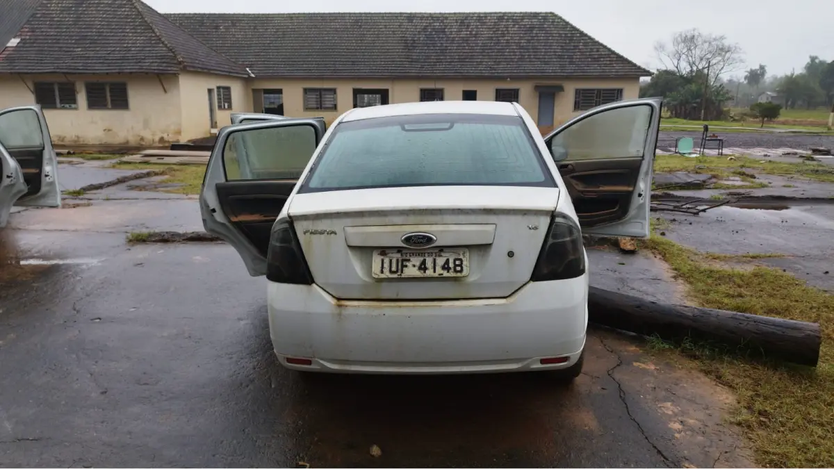 LOTE 036 - FORD/FIESTA SEDAN 1.6 FLEX , placa:	IUF-4148, ano/modelo: 13/13