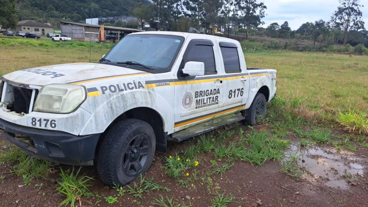LOTE 040 - I/FORD RANGER XLT 13P, placa: JBM-3800, ano/modelo: 11/11