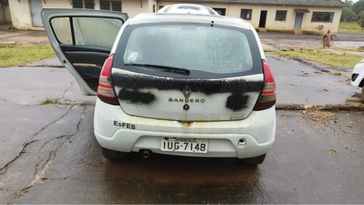LOTE 035 - ENAULT/SANDERO EXP 16HP, placa:IUG-7148, ano/modelo: 13/13