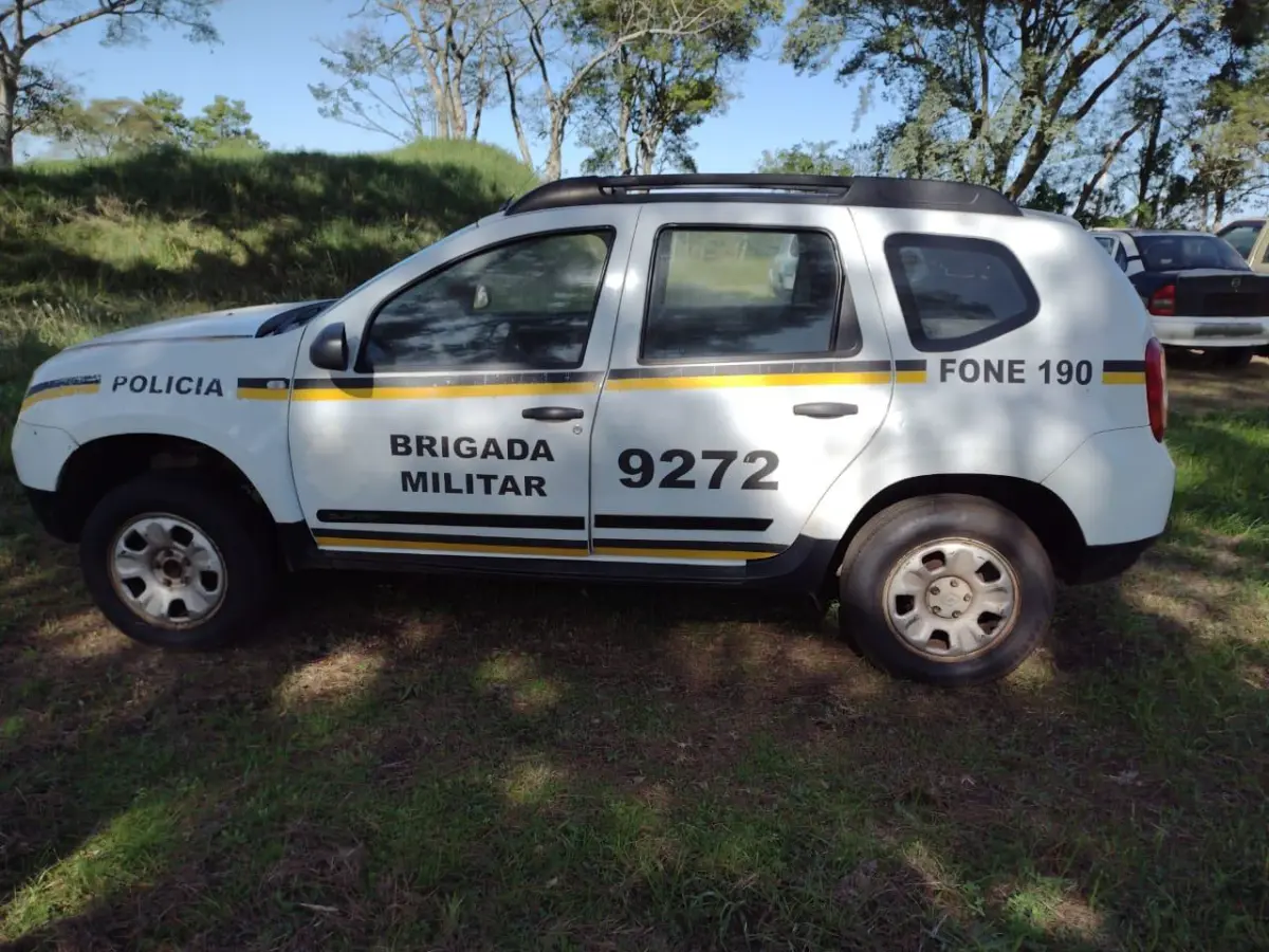 LOTE 099 - RENAULT/DUSTER 16 E 4X2, placa: IUW-6890, ano/modelo: 13/14
