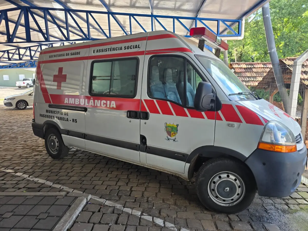 LOTE 007 - AMBULÂNCIA RENAULT MASTER, 2011/2011, diesel
