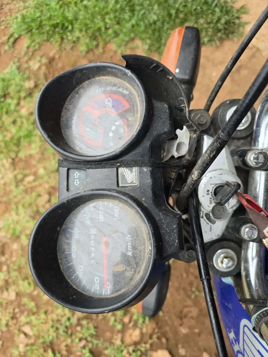 LOTE 001 - HONDA/CG 150 TITAN KS, ano/modelo 2004/2004