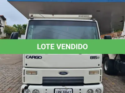 LOTE 006 - CAMINHÃO Ford Cargo 815E, branco, 2010/2011