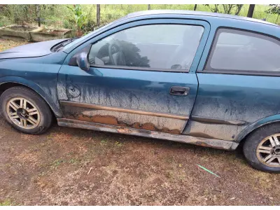 LOTE 000 - GM Astra GL 2000