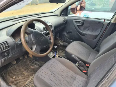 LOTE 003 - GM CORSA SEDAN MAXX, ano 2008 e modelo 2009