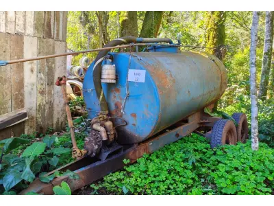 LOTE 027 - DISTRIBUIDOR DE ADUBO ORGÂNICO LIQUIDO 3.000LT.