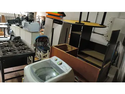 LOTE 001 - MOBILIÁRIO EM GERAL E APARELHOS DOMÉSTICOS