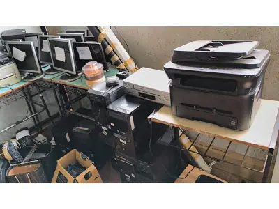 LOTE 002 - EQUIPAMENTOS DE TECNOLOGIA DA INFORMAÇÃO, MÁQUINAS E FERRAMENTAS