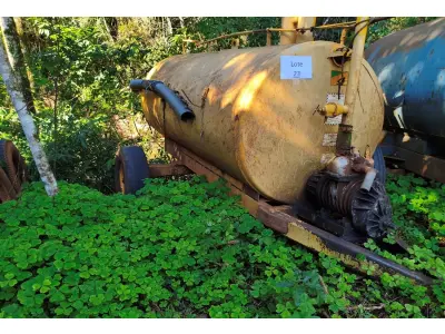 LOTE 023 - DISTRIBUIDOR DE ADUBO ORGÂNICO LIQUIDO 3000L.