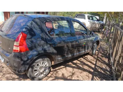 LOTE 015 - AUTOMÓVEL RENAULT SANDERO PRI 16HP, ANO 2013, COR PRETA,