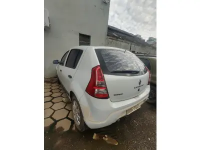 LOTE 065 - RENAULT/SANDERO EXP 16HP, placa: IUG-7601,  ano/modelo: 13/13