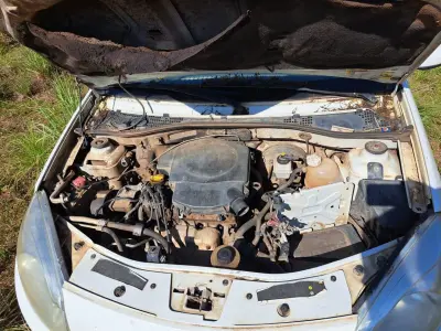 LOTE 012 - RENAULT/SANDERO EXP 16HP, placa: IUG-6915, ano/modelo: 13/13