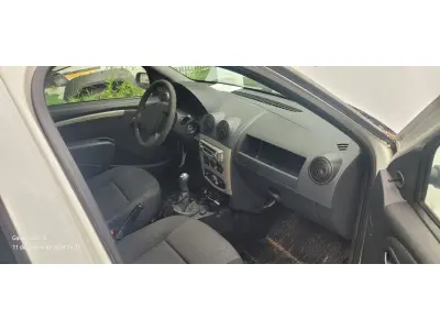 LOTE 028 - RENAULT/LOGAN EXP 16, placa: JBM-2233, ano/modelo: 08/08