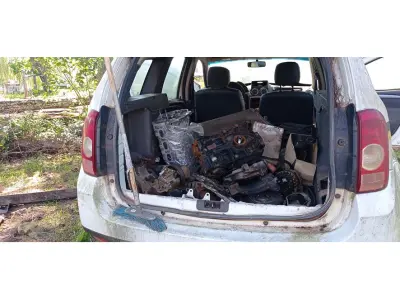 LOTE 099 - RENAULT/DUSTER 16 E 4X2, placa: IUW-6890, ano/modelo: 13/14