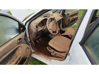 LOTE 034 - FORD/FIESTA SEDAN 1.6 FLEX, placa: IUF-4184, ano/modelo: 13/13