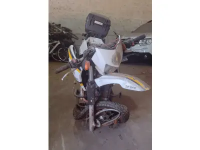 LOTE 087 - YAMAHA/LANDER XTZ250, placa: JBM-2869, ano/modelo: 08/08