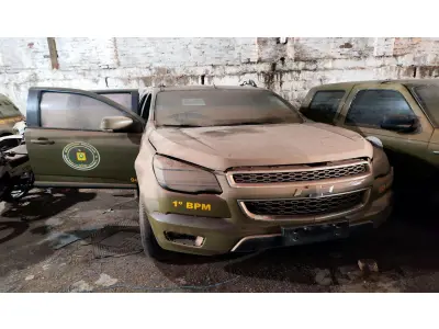 LOTE 053 - CHEVROLET/S10 LT FD2, placa: IVG-7797, ano/modelo13/13