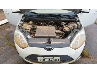 LOTE 037 - FORD/FIESTA SEDAN 1.6 FLEX, placa: IUF-4208, ano/modelo:13/13
