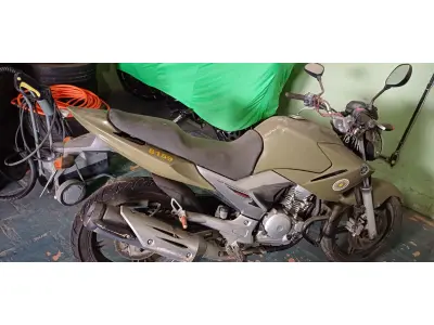 LOTE 078 - YAMAHA/FAZER YS250, placa: IRN-2696, ano/ modelo: 10/11