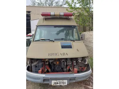 LOTE 086 - IVECOFIAT/D4012 MAXIVAN1, placa: JBM-0701, ano/modelo: 01/01