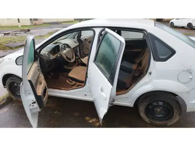 LOTE 036 - FORD/FIESTA SEDAN 1.6 FLEX , placa:	IUF-4148, ano/modelo: 13/13