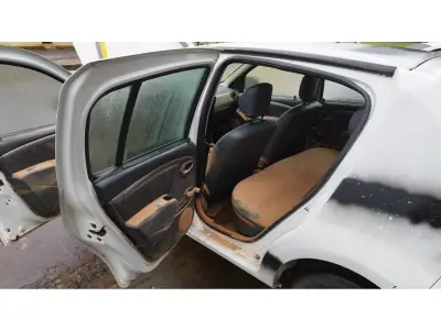 LOTE 035 - ENAULT/SANDERO EXP 16HP, placa:IUG-7148, ano/modelo: 13/13