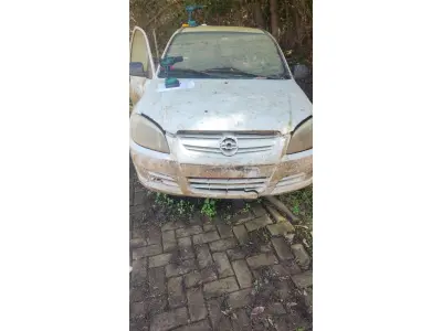 LOTE 015 - GM/CELTA 4P SPIRIT, placa: IRK-0983,ano/modelo: 10/11