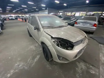 LOTE 069 - FORD/FIESTA 1.6 FLEX, placa: IUQ-7001, ano/modelo:	13/14