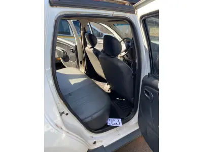 LOTE 008 - RENAULT/DUSTER 16 E 4X2, placa	IUW-6522 , ano/modelo:	13/14