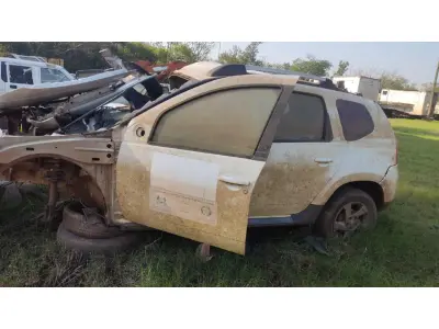 LOTE 018 - RENAULT/DUSTER 20 D 4X4, placa: IUV-6061,  ano/modelo: 13/14