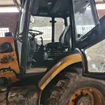 LOTE 007 - RETROESCAVADEIRA  RANDON 406k, Modelo da Máquina RK406/RK406/BRD406, Peso Bruto Máximo 9394 Kg; ano 2011.