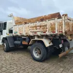 LOTE 003 - CAMINHÃO Ford Cargo 1722E, branco; 2010/2011