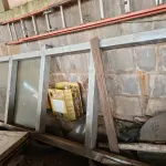 LOTE 006 - Estrutura de ferro medindo 4,00 x 1,50 metros.