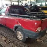 LOTE 003 - CAR/CAMINHONETE/C. Aberta Fiat/Strada Fire, 70t/067cv, vermelha, 2004/2005