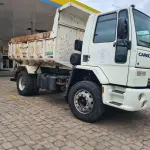 LOTE 004 - CAMINHÃO Ford Cargo 1722E, branco, 2010/2011
