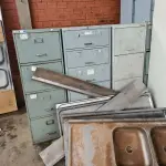 LOTE 004 - Sucata de ARQUIVOS EM AÇO, CUBAS EM INOX
