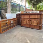 LOTE 002 - ARMÁRIOS, MESAS, BALCÕES EM MADEIRA MDF, QUADROS
