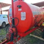 LOTE 009 - Distribuidor de Esterco IAC , capacidade 5.000 litros, série 5686