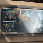 LOTE 001 - MOTONIVELADORA MARCA FIAT ALLIS, ano e modelo 2002, cor laranja, 20T/140CV