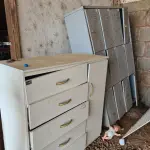 LOTE 008 - Armários de Madeira, Aço, Balcão de Fôrmica