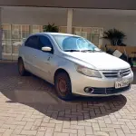 LOTE 021 - AUTOMOVEL VOLKSWAGEM GOL 1.6 POWER, ALCO/GASOL, 2009/10 E RADIO AUTOMOTIVO C/CD MPE E USB PIONNER