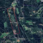 LOTE 001 - 50% DE UMA FRAÇÃO DE TERRAS rURAIS COM SUPERFÍCIE DE 242.000m². Sem Benfeitorias situada no Primeiro Distrito, Interior de Arvorezinha/RS