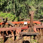 LOTE 034 - GRADE NIVELADORA