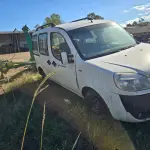 LOTE 014 - Fiat Doblo Essence 1.8 Ano/Modelo: 2014/2014