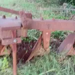 TRATOR FORD 5610,  ARADO,  ROÇADEIRA, CARRETA AGRICOLA, GRADE NIVELADORA